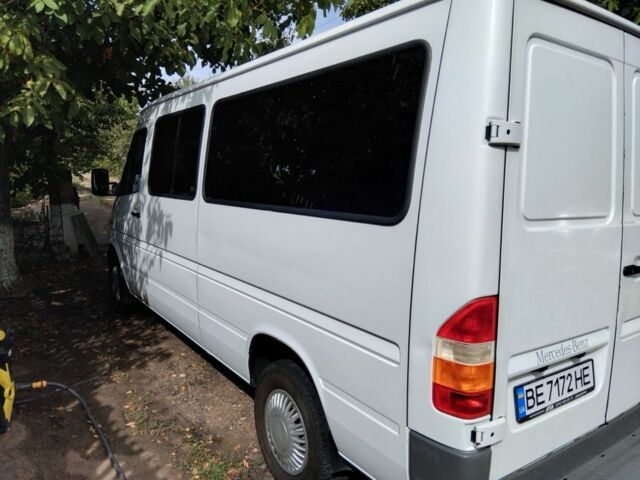 Білий Мерседес Sprinter, об'ємом двигуна 2.1 л та пробігом 256 тис. км за 8000 $, фото 7 на Automoto.ua