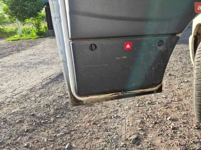 Белый Мерседес Sprinter, объемом двигателя 2.15 л и пробегом 555 тыс. км за 6750 $, фото 31 на Automoto.ua