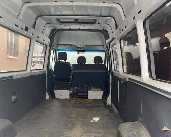 Білий Мерседес Sprinter, об'ємом двигуна 2.69 л та пробігом 676 тис. км за 7000 $, фото 4 на Automoto.ua