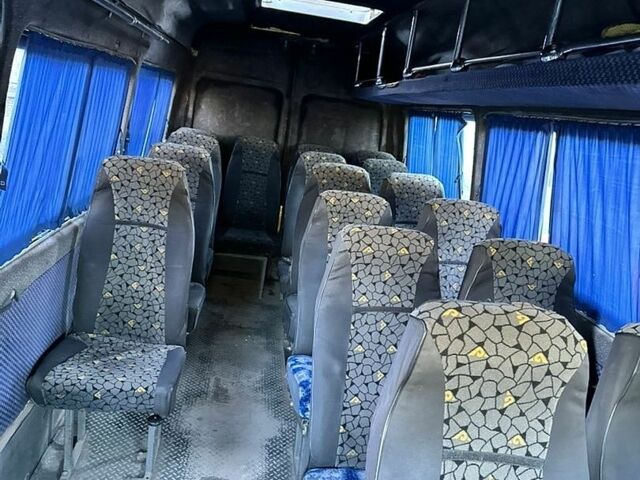 Белый Мерседес Sprinter, объемом двигателя 2.15 л и пробегом 500 тыс. км за 5999 $, фото 1 на Automoto.ua