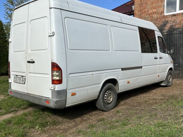 Мерседес Sprinter 2002 в Черновцах на Automoto.ua Белый Мерседес Sprinter, объемом двигателя 2.1 л и пробегом 400 тыс. км за 7500 $, фото 1 на Automoto.ua