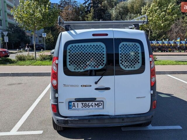 Белый Мерседес Sprinter, объемом двигателя 2.1 л и пробегом 367 тыс. км за 10500 $, фото 9 на Automoto.ua