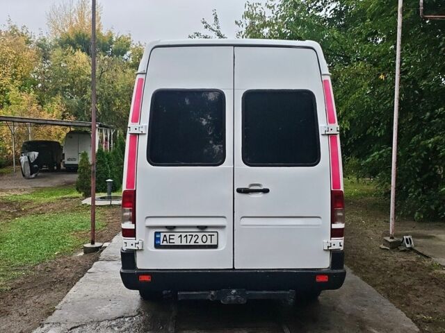 Білий Мерседес Sprinter, об'ємом двигуна 2.2 л та пробігом 100 тис. км за 8500 $, фото 15 на Automoto.ua