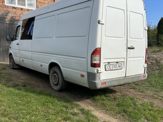 Мерседес Sprinter 2002 в Черновцах на Automoto.ua Белый Мерседес Sprinter, объемом двигателя 2.1 л и пробегом 400 тыс. км за 7500 $, фото 2 на Automoto.ua