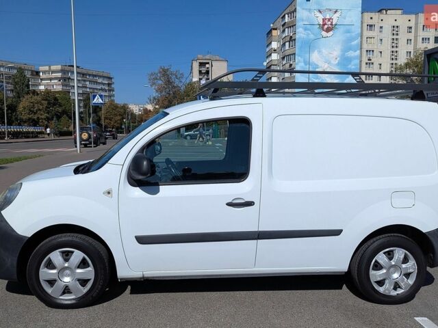 Белый Мерседес Sprinter, объемом двигателя 2.1 л и пробегом 367 тыс. км за 10500 $, фото 8 на Automoto.ua