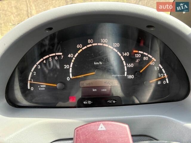 Белый Мерседес Sprinter, объемом двигателя 2.1 л и пробегом 367 тыс. км за 10500 $, фото 10 на Automoto.ua