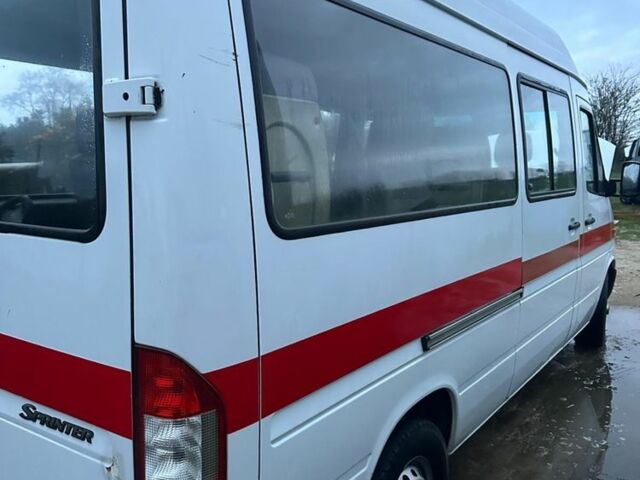 Белый Мерседес Sprinter, объемом двигателя 2.2 л и пробегом 3 тыс. км за 5889 $, фото 1 на Automoto.ua