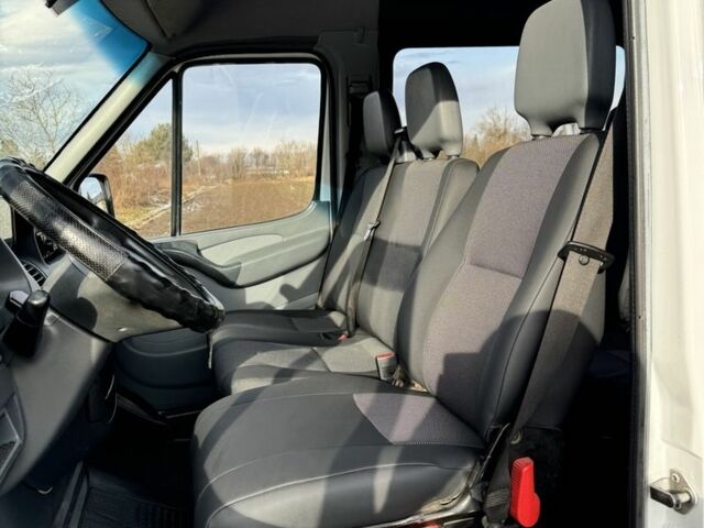Білий Мерседес Sprinter, об'ємом двигуна 2.1 л та пробігом 574 тис. км за 11200 $, фото 9 на Automoto.ua