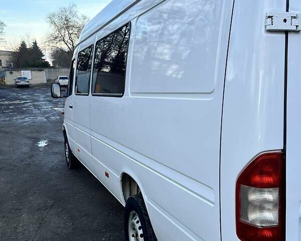 Білий Мерседес Sprinter, об'ємом двигуна 2.69 л та пробігом 570 тис. км за 9700 $, фото 12 на Automoto.ua