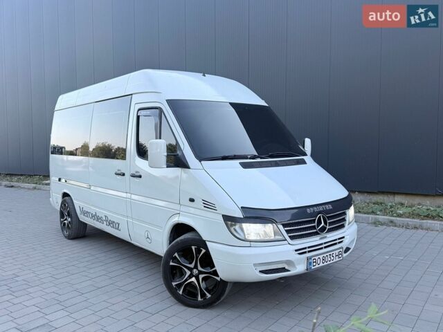 Белый Мерседес Sprinter, объемом двигателя 2.69 л и пробегом 768 тыс. км за 7299 $, фото 5 на Automoto.ua