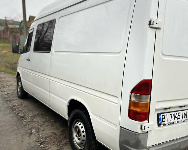 Білий Мерседес Sprinter, об'ємом двигуна 2.15 л та пробігом 630 тис. км за 8700 $, фото 2 на Automoto.ua