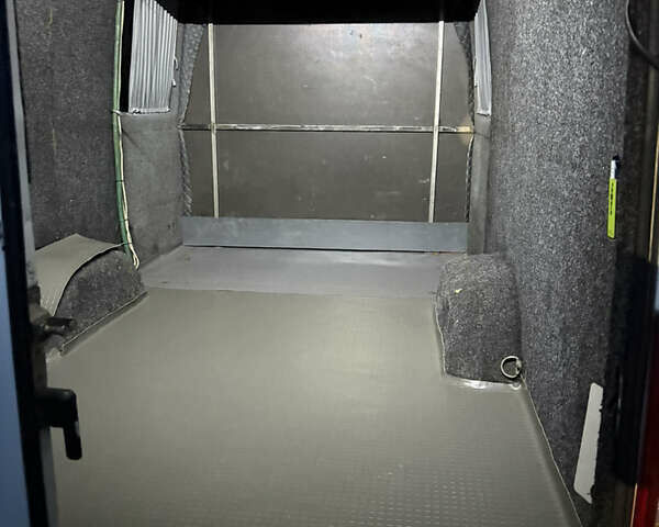 Білий Мерседес Sprinter, об'ємом двигуна 2.69 л та пробігом 999 тис. км за 9500 $, фото 10 на Automoto.ua
