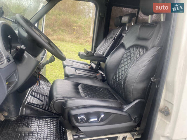 Білий Мерседес Sprinter, об'ємом двигуна 2.69 л та пробігом 750 тис. км за 7500 $, фото 5 на Automoto.ua