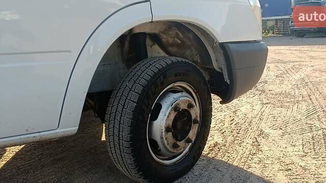 Белый Мерседес Sprinter, объемом двигателя 2.7 л и пробегом 379 тыс. км за 15800 $, фото 13 на Automoto.ua