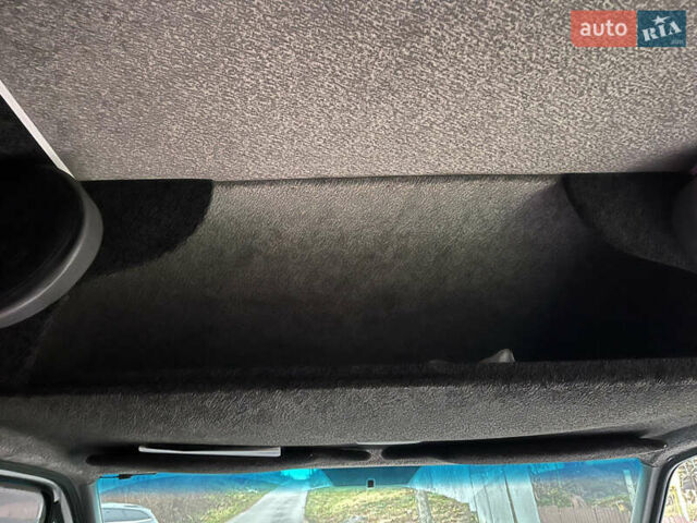 Білий Мерседес Sprinter, об'ємом двигуна 2.15 л та пробігом 630 тис. км за 8700 $, фото 12 на Automoto.ua