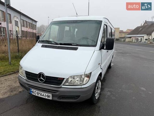 Белый Мерседес Sprinter, объемом двигателя 2.15 л и пробегом 509 тыс. км за 5900 $, фото 22 на Automoto.ua