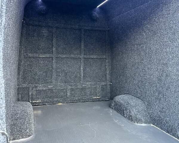 Білий Мерседес Sprinter, об'ємом двигуна 2.69 л та пробігом 570 тис. км за 9700 $, фото 51 на Automoto.ua