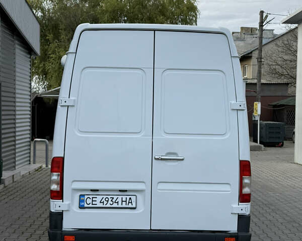 Белый Мерседес Sprinter, объемом двигателя 2.15 л и пробегом 275 тыс. км за 8950 $, фото 4 на Automoto.ua