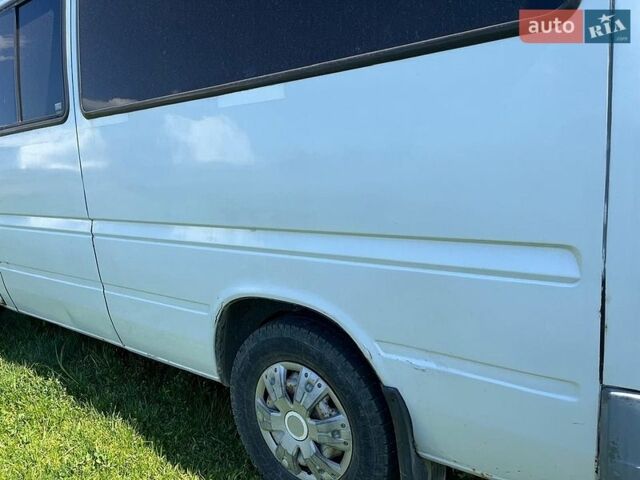 Белый Мерседес Sprinter, объемом двигателя 2.15 л и пробегом 460 тыс. км за 6200 $, фото 6 на Automoto.ua
