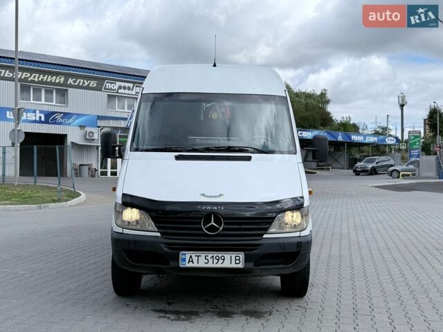 Білий Мерседес Sprinter, об'ємом двигуна 2.15 л та пробігом 320 тис. км за 7999 $, фото 3 на Automoto.ua