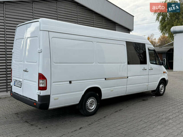 Белый Мерседес Sprinter, объемом двигателя 2.15 л и пробегом 275 тыс. км за 8950 $, фото 5 на Automoto.ua