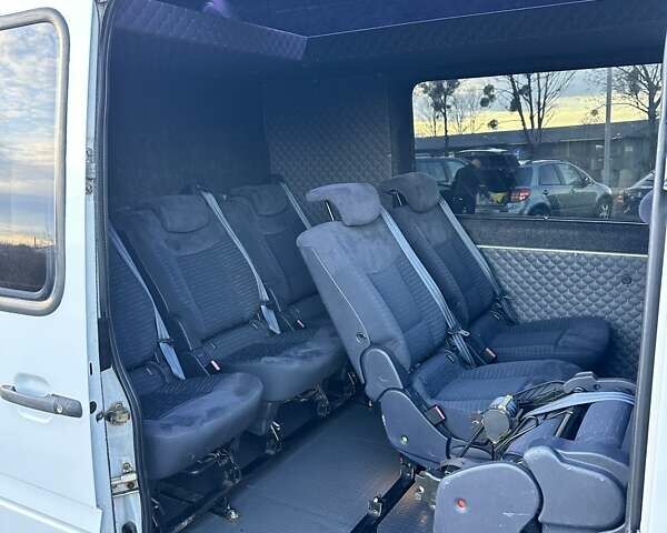Білий Мерседес Sprinter, об'ємом двигуна 2.69 л та пробігом 570 тис. км за 9700 $, фото 43 на Automoto.ua