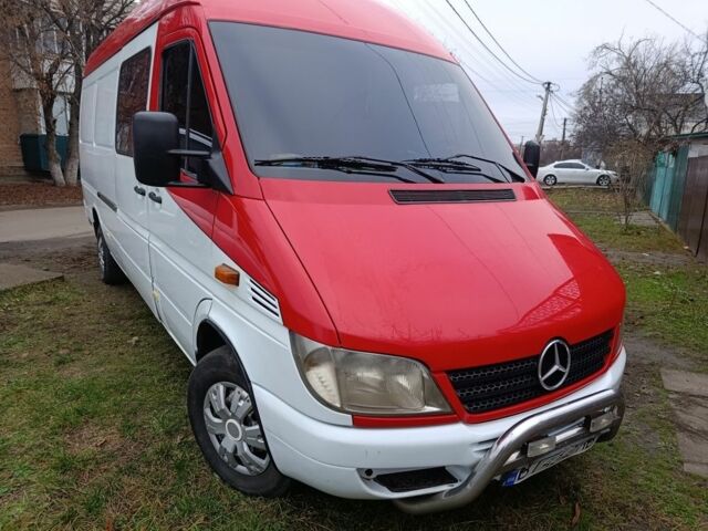 Белый Мерседес Sprinter, объемом двигателя 2.2 л и пробегом 255 тыс. км за 9100 $, фото 7 на Automoto.ua