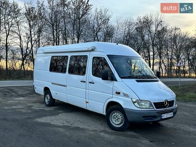Білий Мерседес Sprinter, об'ємом двигуна 2.69 л та пробігом 570 тис. км за 9700 $, фото 34 на Automoto.ua