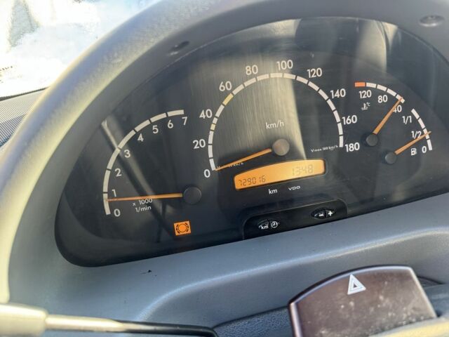 Белый Мерседес Sprinter, объемом двигателя 2.7 л и пробегом 729 тыс. км за 6700 $, фото 5 на Automoto.ua