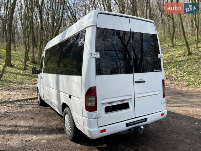 Белый Мерседес Sprinter, объемом двигателя 2.69 л и пробегом 768 тыс. км за 8700 $, фото 14 на Automoto.ua