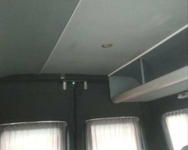 Білий Мерседес Sprinter, об'ємом двигуна 2.15 л та пробігом 332 тис. км за 7000 $, фото 4 на Automoto.ua