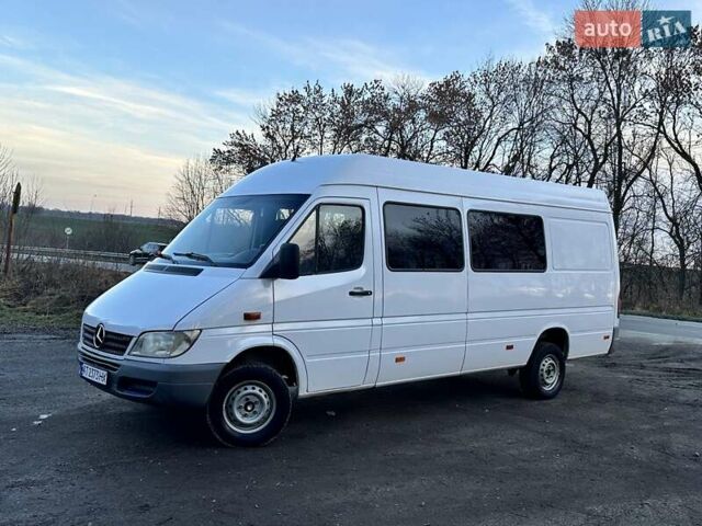Білий Мерседес Sprinter, об'ємом двигуна 2.69 л та пробігом 570 тис. км за 9700 $, фото 41 на Automoto.ua