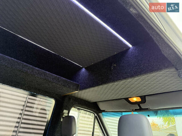 Белый Мерседес Sprinter, объемом двигателя 2.15 л и пробегом 275 тыс. км за 8950 $, фото 13 на Automoto.ua