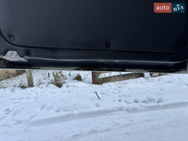 Белый Мерседес Sprinter, объемом двигателя 2.69 л и пробегом 488 тыс. км за 12500 $, фото 17 на Automoto.ua