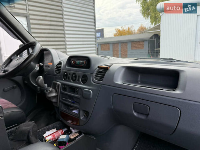 Белый Мерседес Sprinter, объемом двигателя 2.15 л и пробегом 275 тыс. км за 8950 $, фото 10 на Automoto.ua