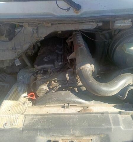 Белый Мерседес Sprinter, объемом двигателя 2.69 л и пробегом 760 тыс. км за 8000 $, фото 11 на Automoto.ua