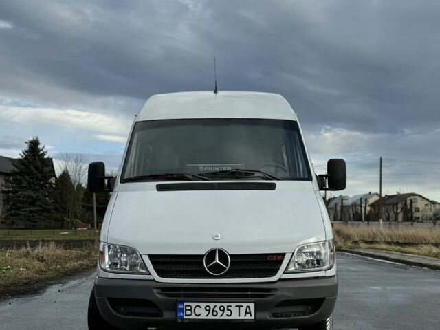 Білий Мерседес Sprinter, об'ємом двигуна 2.1 л та пробігом 574 тис. км за 11200 $, фото 2 на Automoto.ua