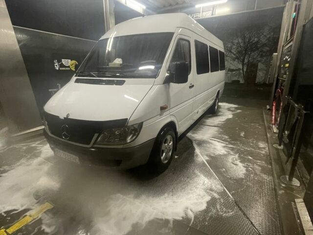 Білий Мерседес Sprinter, об'ємом двигуна 2.2 л та пробігом 650 тис. км за 7500 $, фото 4 на Automoto.ua