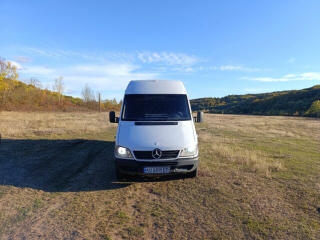 Білий Мерседес Sprinter, об'ємом двигуна 2.2 л та пробігом 770 тис. км за 6299 $, фото 4 на Automoto.ua