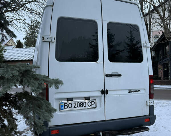 Білий Мерседес Sprinter, об'ємом двигуна 2.7 л та пробігом 999 тис. км за 10500 $, фото 4 на Automoto.ua