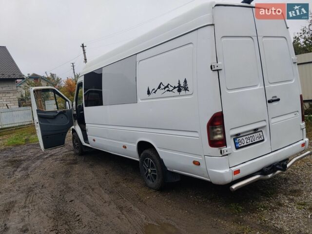 Белый Мерседес Sprinter, объемом двигателя 2.69 л и пробегом 800 тыс. км за 7600 $, фото 20 на Automoto.ua