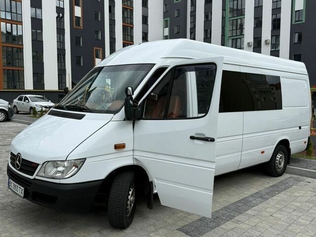 Білий Мерседес Sprinter, об'ємом двигуна 2.15 л та пробігом 100 тис. км за 11300 $, фото 26 на Automoto.ua