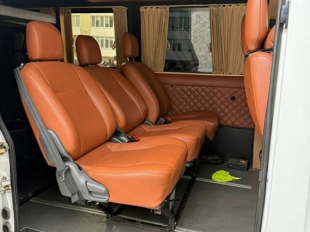 Білий Мерседес Sprinter, об'ємом двигуна 2.15 л та пробігом 100 тис. км за 11300 $, фото 10 на Automoto.ua
