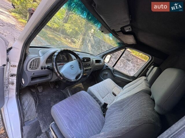 Білий Мерседес Sprinter, об'ємом двигуна 2.15 л та пробігом 500 тис. км за 7500 $, фото 7 на Automoto.ua
