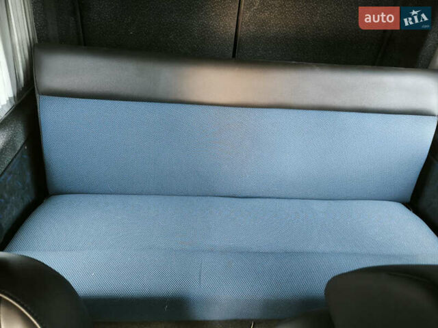 Белый Мерседес Sprinter, объемом двигателя 2.69 л и пробегом 999 тыс. км за 5000 $, фото 7 на Automoto.ua