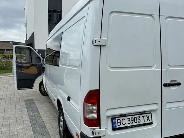 Білий Мерседес Sprinter, об'ємом двигуна 2.15 л та пробігом 100 тис. км за 11300 $, фото 9 на Automoto.ua