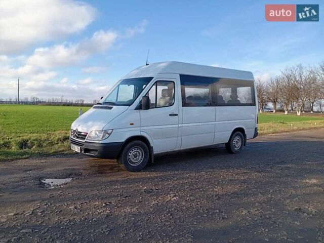 Білий Мерседес Sprinter, об'ємом двигуна 2.2 л та пробігом 383 тис. км за 14500 $, фото 1 на Automoto.ua