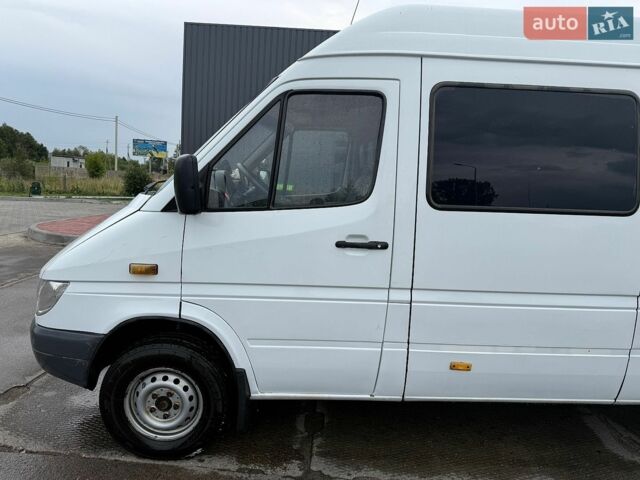Білий Мерседес Sprinter, об'ємом двигуна 2.69 л та пробігом 489 тис. км за 9500 $, фото 12 на Automoto.ua