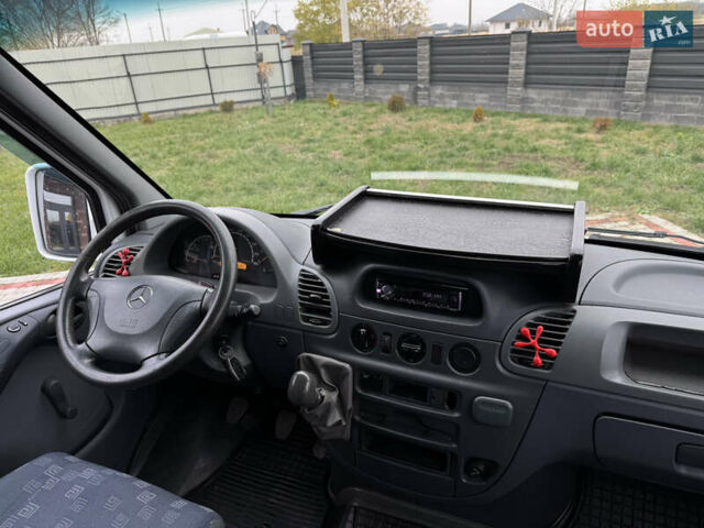 Белый Мерседес Sprinter, объемом двигателя 2.2 л и пробегом 380 тыс. км за 8700 $, фото 25 на Automoto.ua
