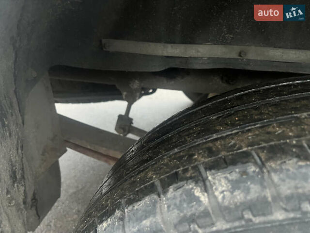 Білий Мерседес Sprinter, об'ємом двигуна 2.7 л та пробігом 316 тис. км за 6799 $, фото 29 на Automoto.ua